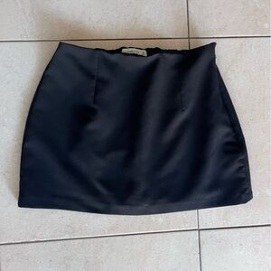 Abercrombie and Fitch Scarlett Mini Skort in Black size Medium